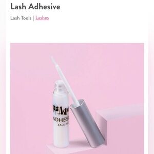 Red Aspen Full Size Lash Adhesive. NIB